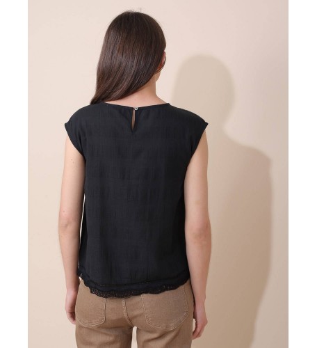 BLUSA BORDADOS CONTRASTE 2