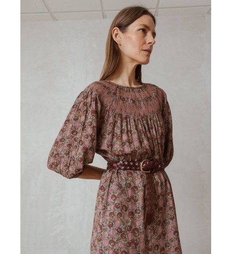 VESTIDO MOTIVO MANZANAS