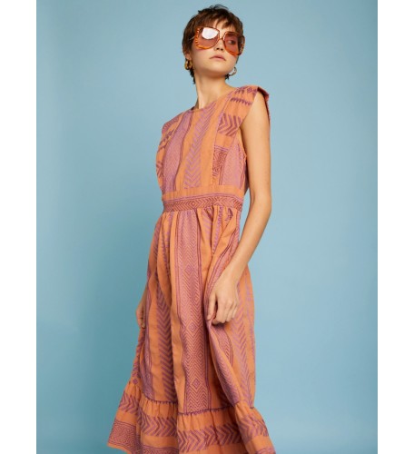 VESTIDO BORDADO VOLANTES