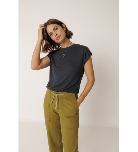 CAMISETA BÁSICA MODAL 2